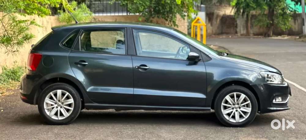 Volkswagen Polo Petrol Highline 1.2l, 2017, Petrol