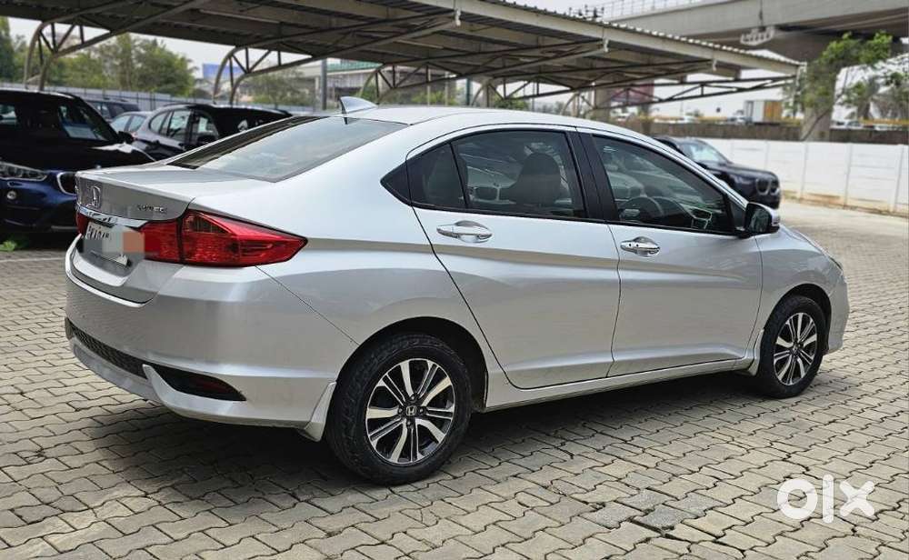 Honda City I-vtec V, 2017, Petrol