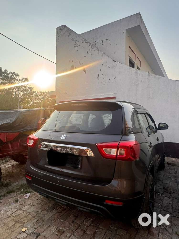 Maruti Suzuki Vitara 1.5 Vxi 2025 Year