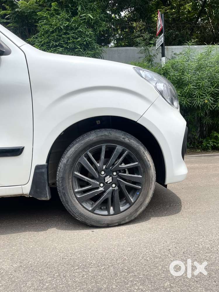 Maruti Suzuki Celerio 1.0 Zxi Mt, 2024, Petrol
