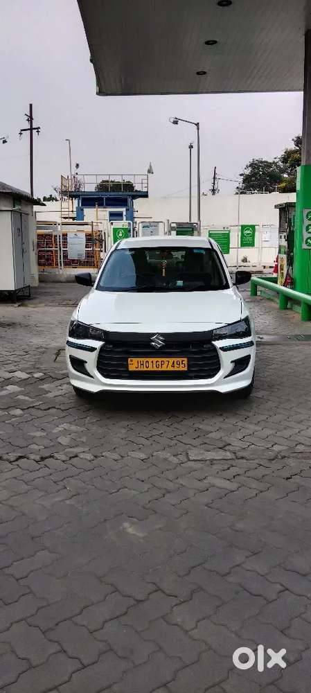Maruti Suzuki Dzire 2026 Petrol 10000 Km Driven Cng