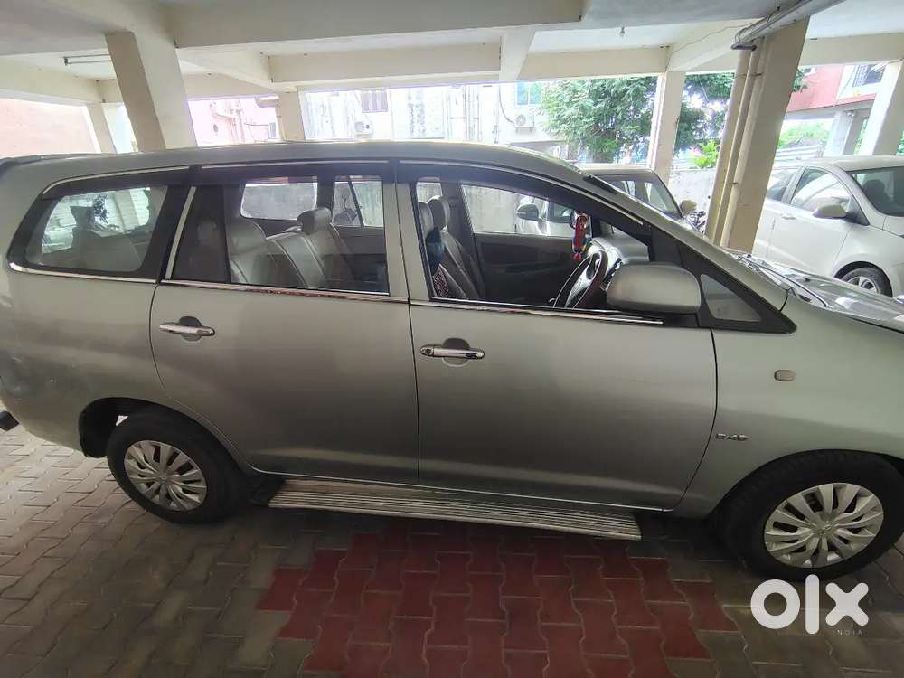 Toyota Innova 2.5 G 2008