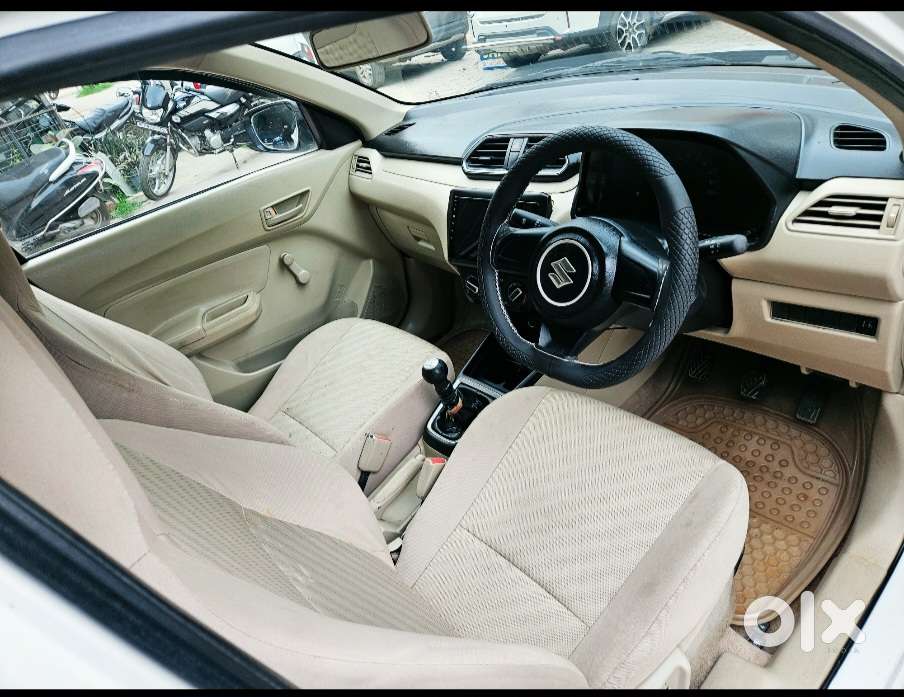 Maruti Suzuki Dzire 1.2 Lxi, 2018, Petrol