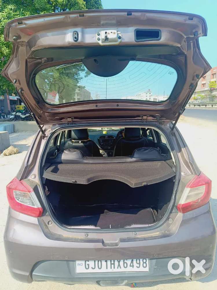Tata Tiago 1.2 Revotron 2018