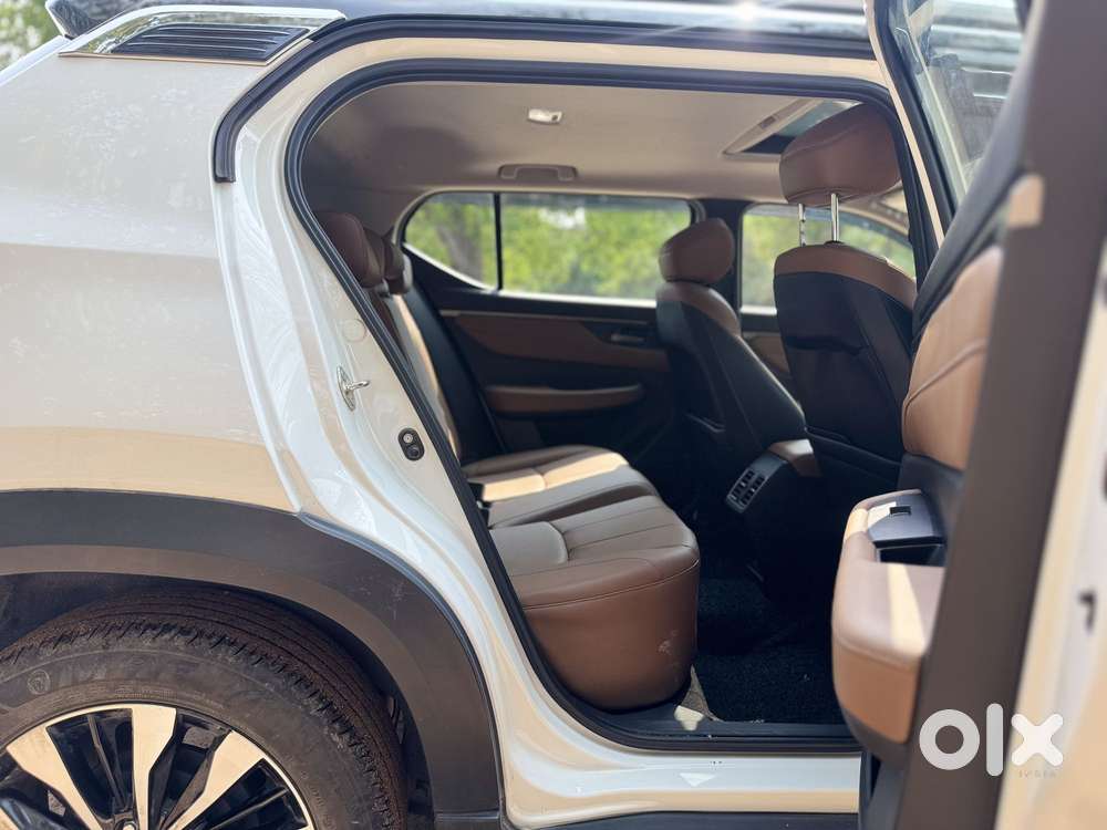 Honda Elevate Zx Cvt Dual Tone, 2024, Petrol