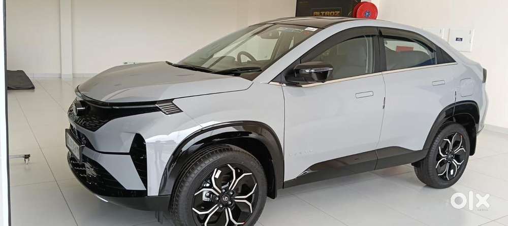 Tata Curvv Petrol 2025