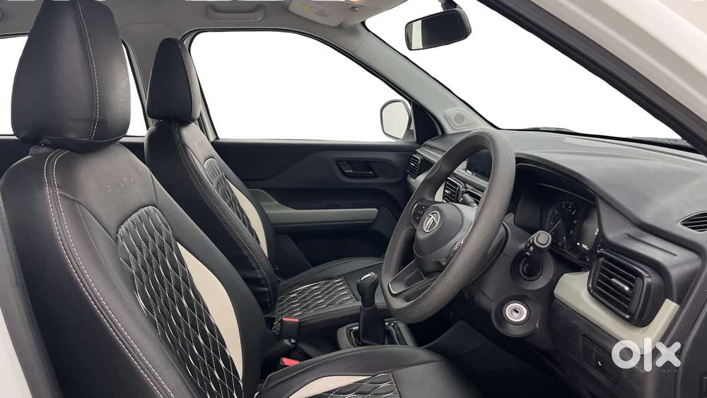 Tata Punch Camo Adventure Mt, 2022, Petrol