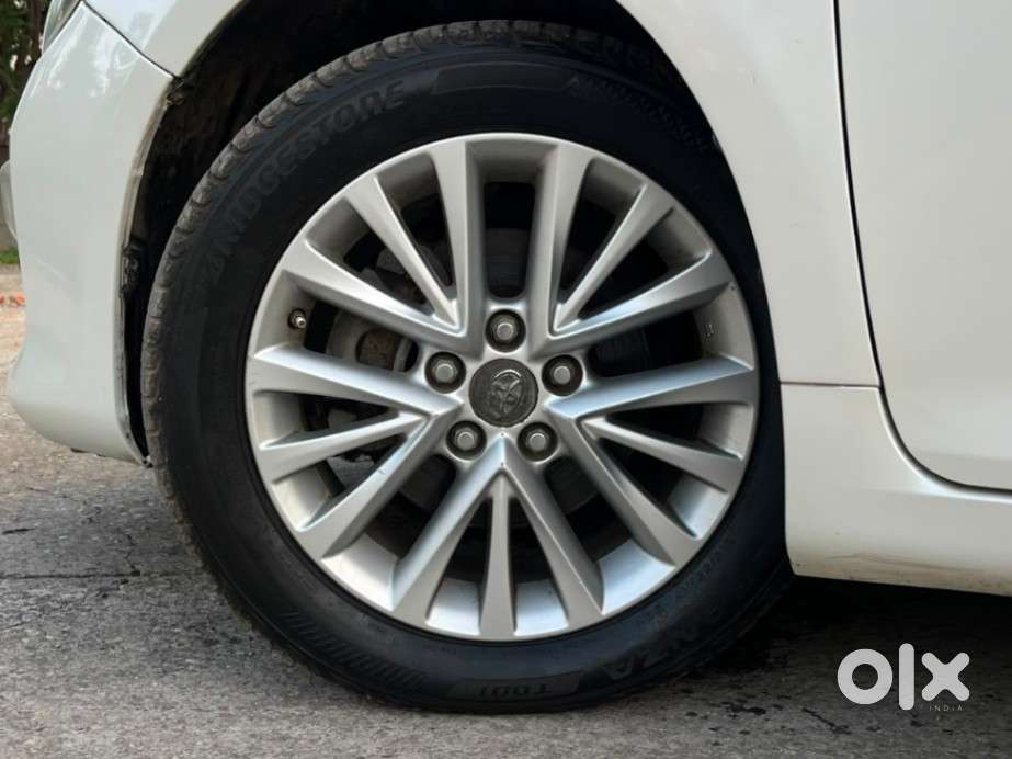 Toyota Camry Hybrid, 2017, Petrol