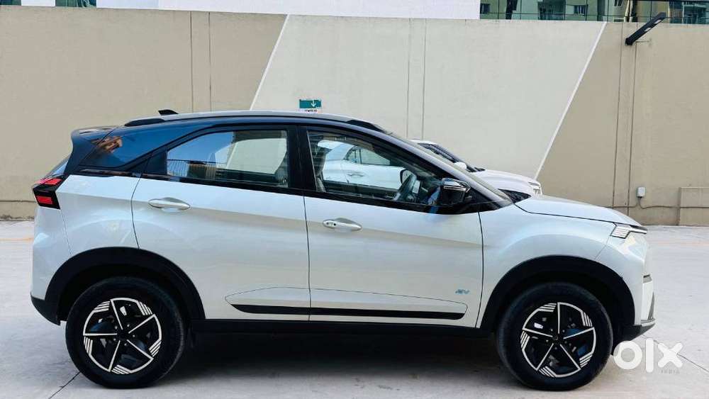 Tata Nexon Ev Empowered Plus Lr, 2025, Electric