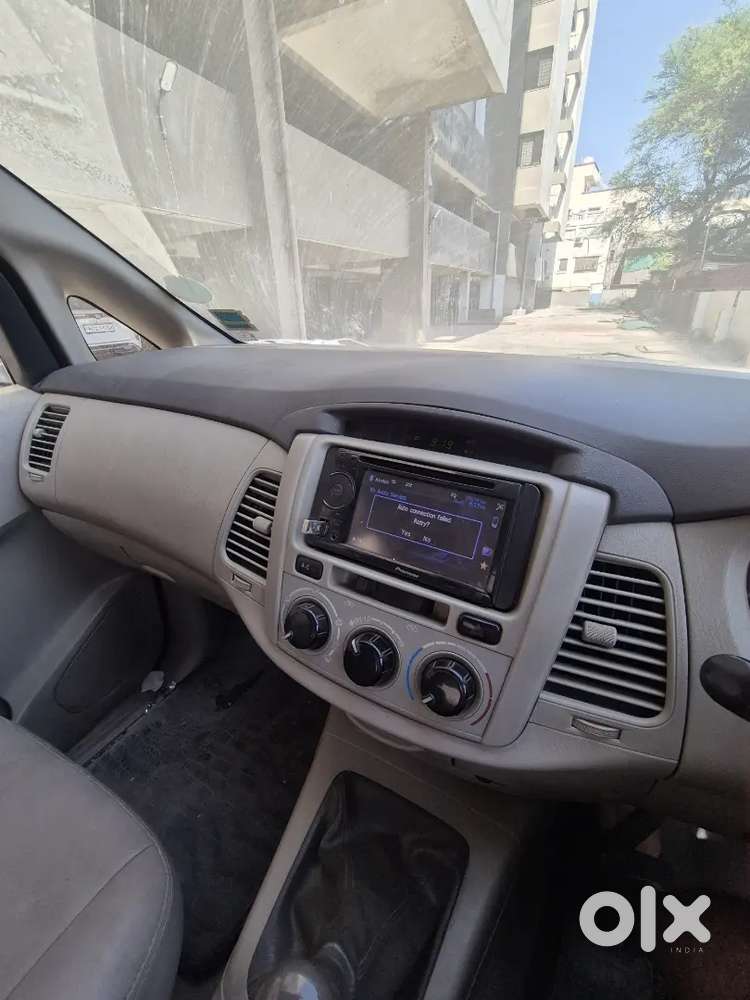 Toyota Innova 2013 Diesel 225800 Km Driven