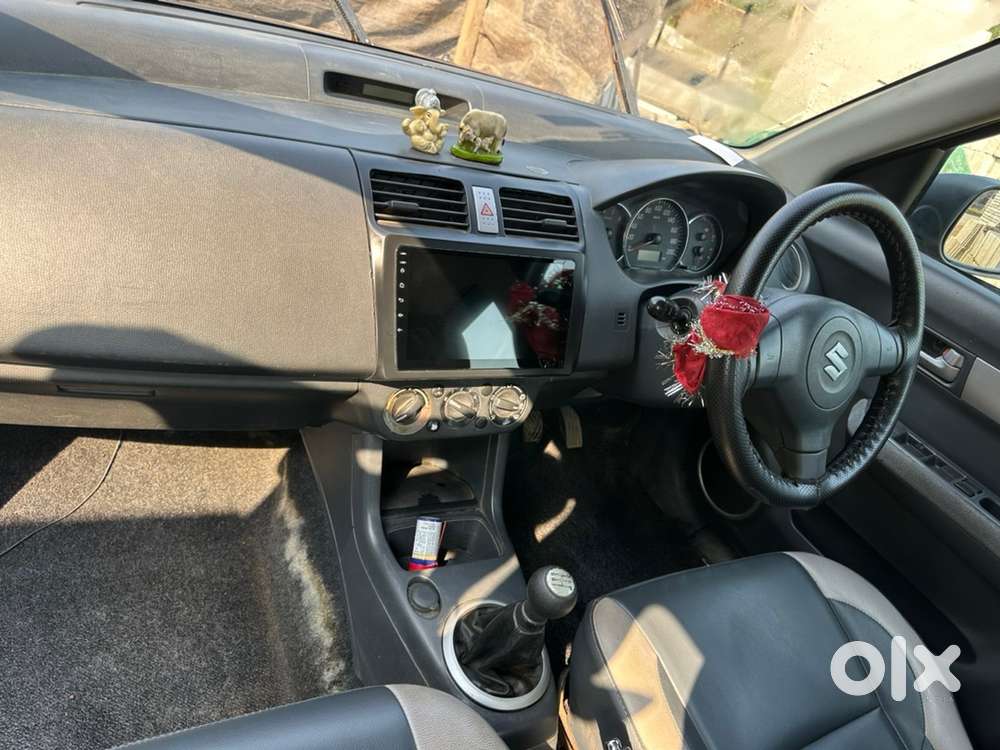 Maruti Suzuki Swift Dzire 2011 Petrol Well Maintained