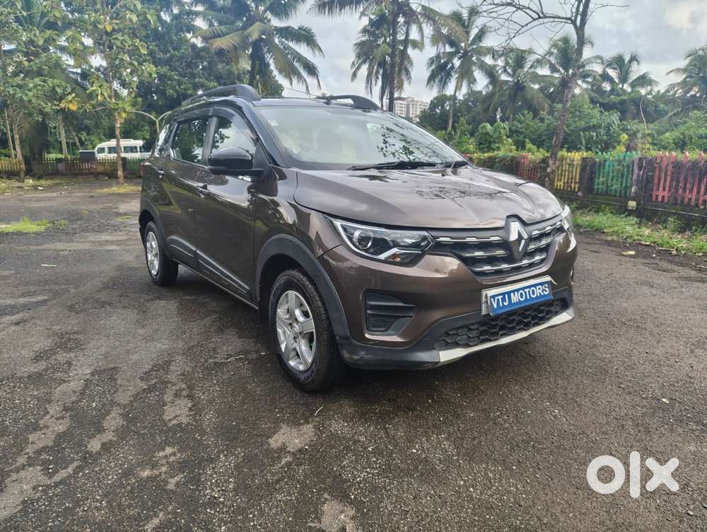 Renault Triber Rxt, 2022, Petrol