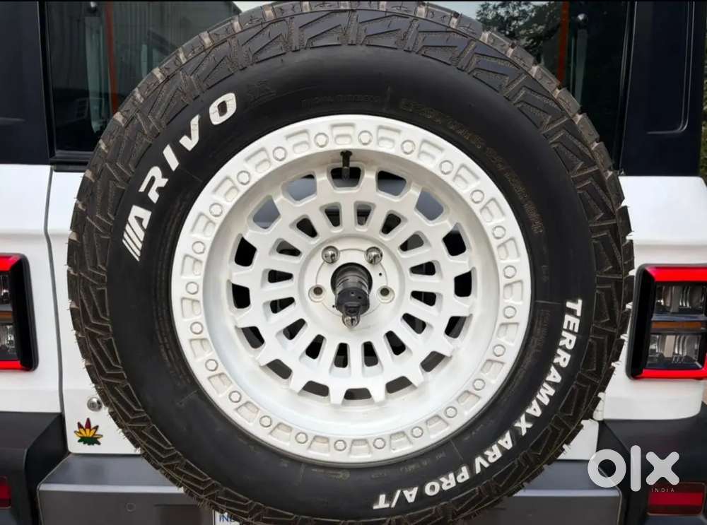 Mahindra Thar Roxx 2025