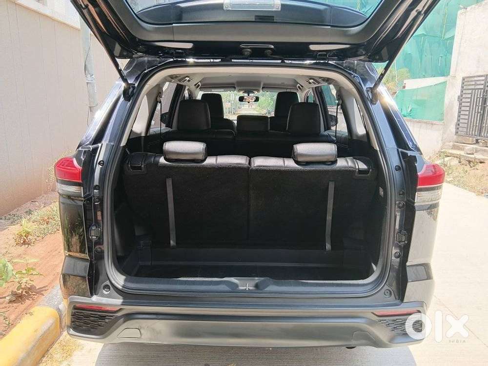 Toyota Innova Hycross 2.0 Gx 8 Str, 2024, Petrol