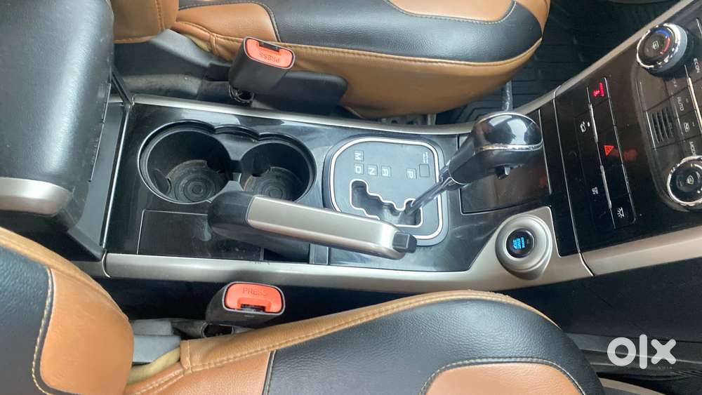 Mahindra Xuv500 W9 At 1.99, 2018, Diesel