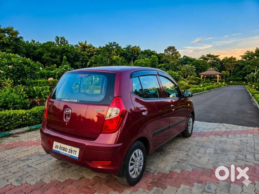 Hyundai I10 2015 Petrol 28000 Km Driven