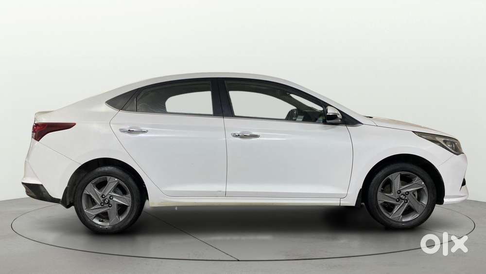 Hyundai Verna 1.5 Sx Vtvt Ivt, 2020, Petrol