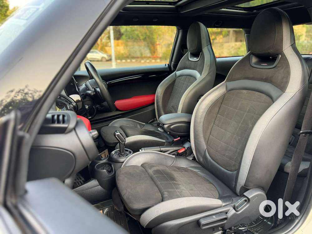 Mini Cooper 3 Door John Works, 2021, Petrol