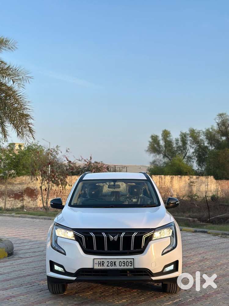 Mahindra Xuv700 2.2 Mx Diesel Mt 5 Str, 2022, Diesel
