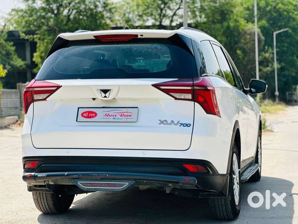 Mahindra Xuv700 2.2 Mx Diesel Mt 5 Str, 2022, Diesel