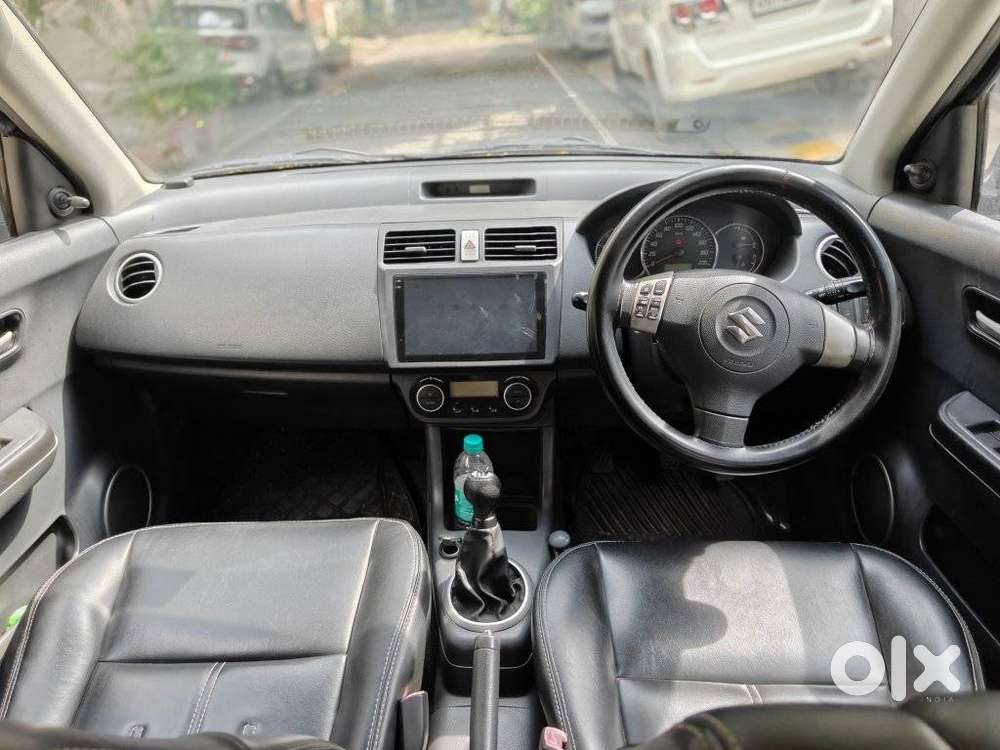 Maruti Suzuki Swift Vvt Zxi, 2012, Petrol