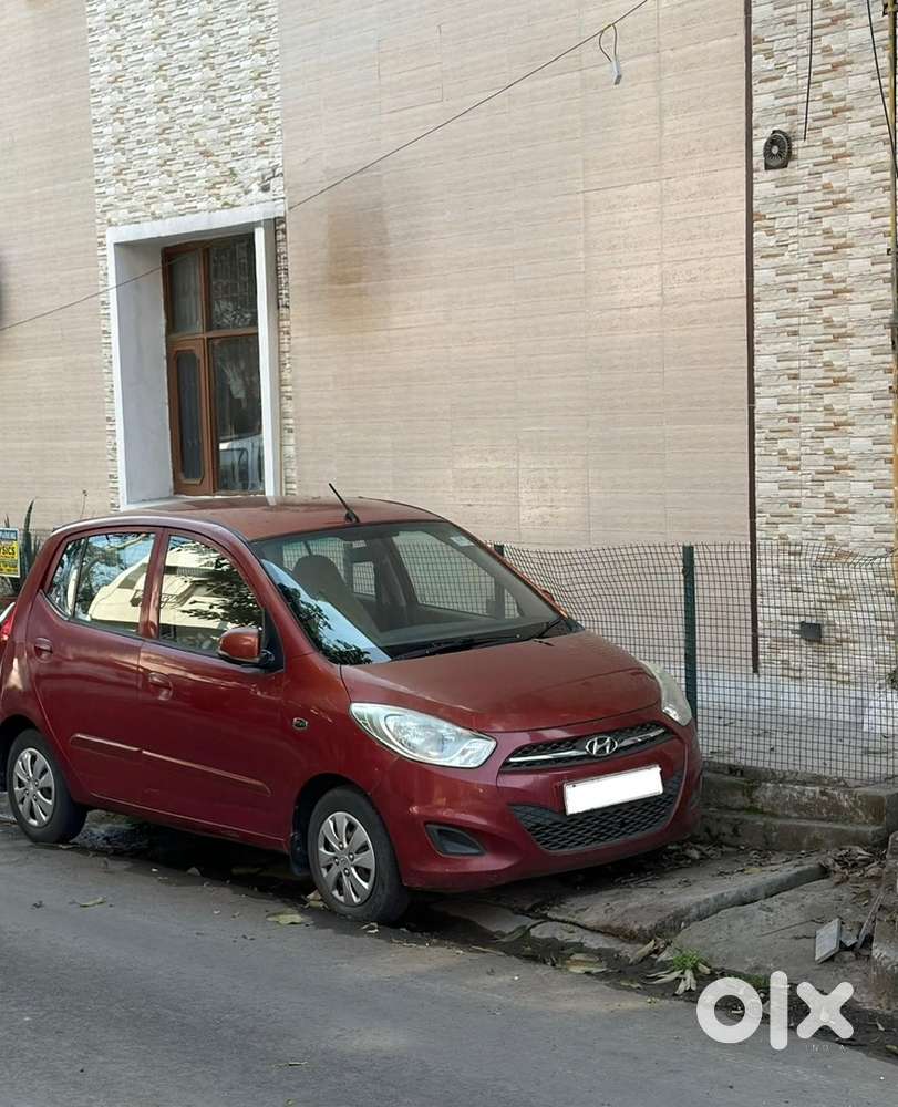 Hyundai I10 Sportz 2011
