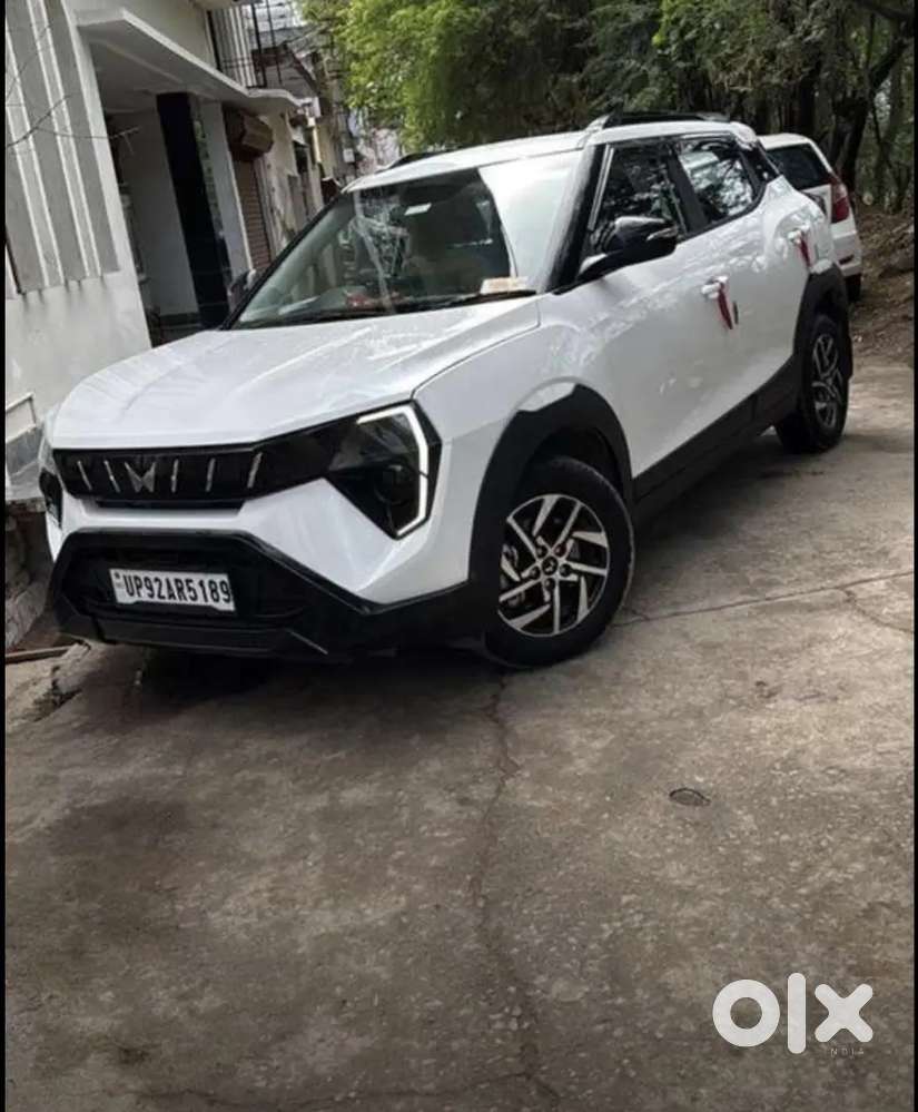 Mahindra Xuv 3xo 2025