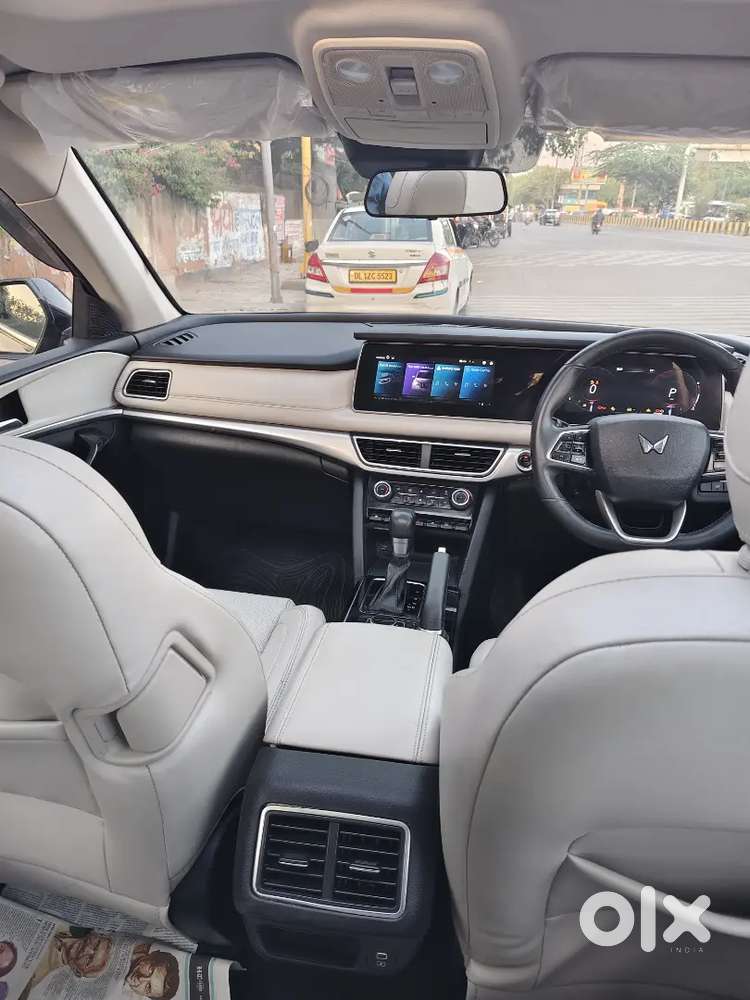 Mahindra Xuv700 Ax7 Automatic Petrol 2022