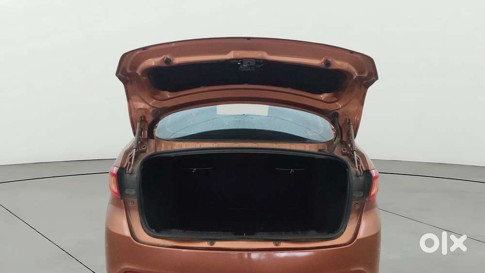 Tata Tigor 1.2 Revotron Xz Option, 2017, Petrol