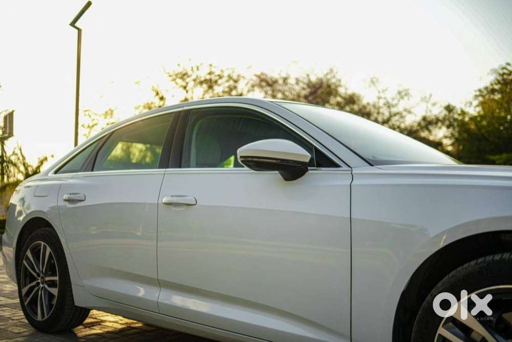 Audi A6 Technology 45 Tfsi W/o Matrix, 2026, Petrol