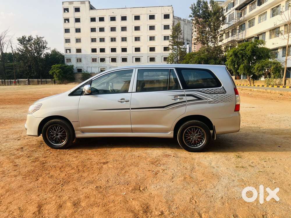 Toyota Innova 2.5 G (diesel) 7 Seater Bs Iv, 2012, Diesel