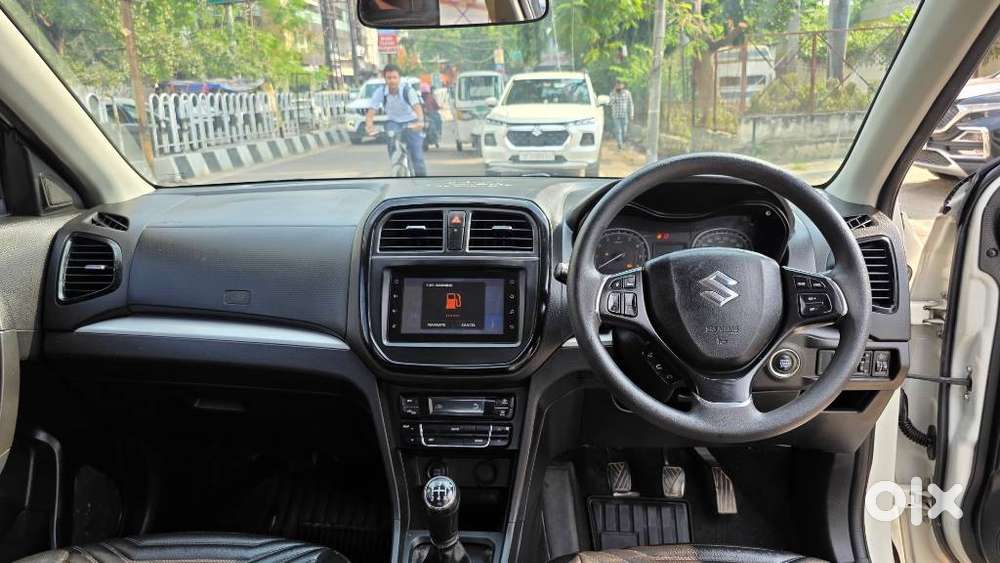 Maruti Suzuki Brezza 1.5 Zxi Smart Hybrid, 2020, Petrol