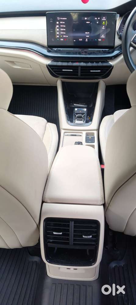 Skoda Octavia 2.0 L K Tsi At, 2021, Petrol