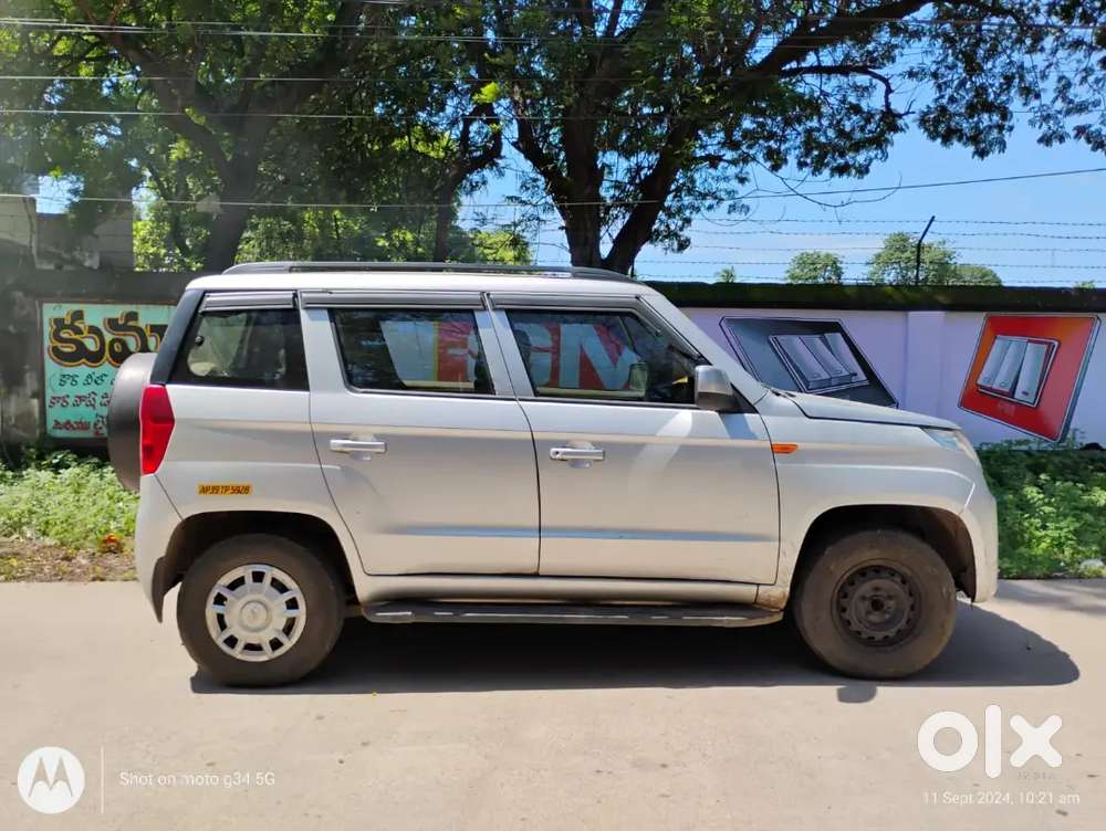 Mahindra Tuv 300 2017