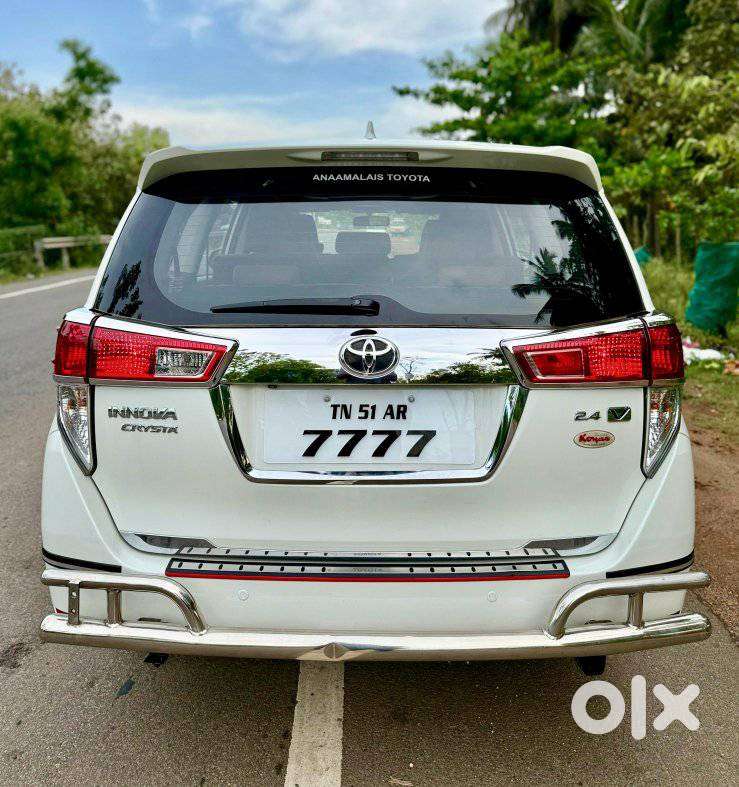 Toyota Innova Crysta 2.4 V 7 Str, 2019, Diesel