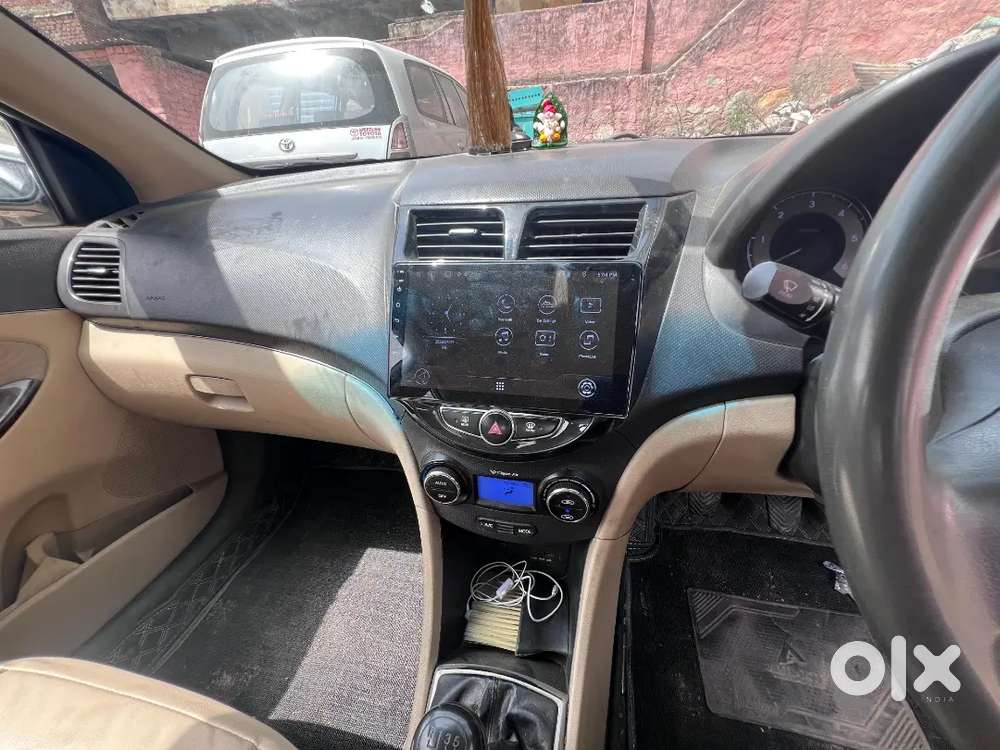 Hyundai Verna Top Model 2012 Diesel 105876 Km Driven