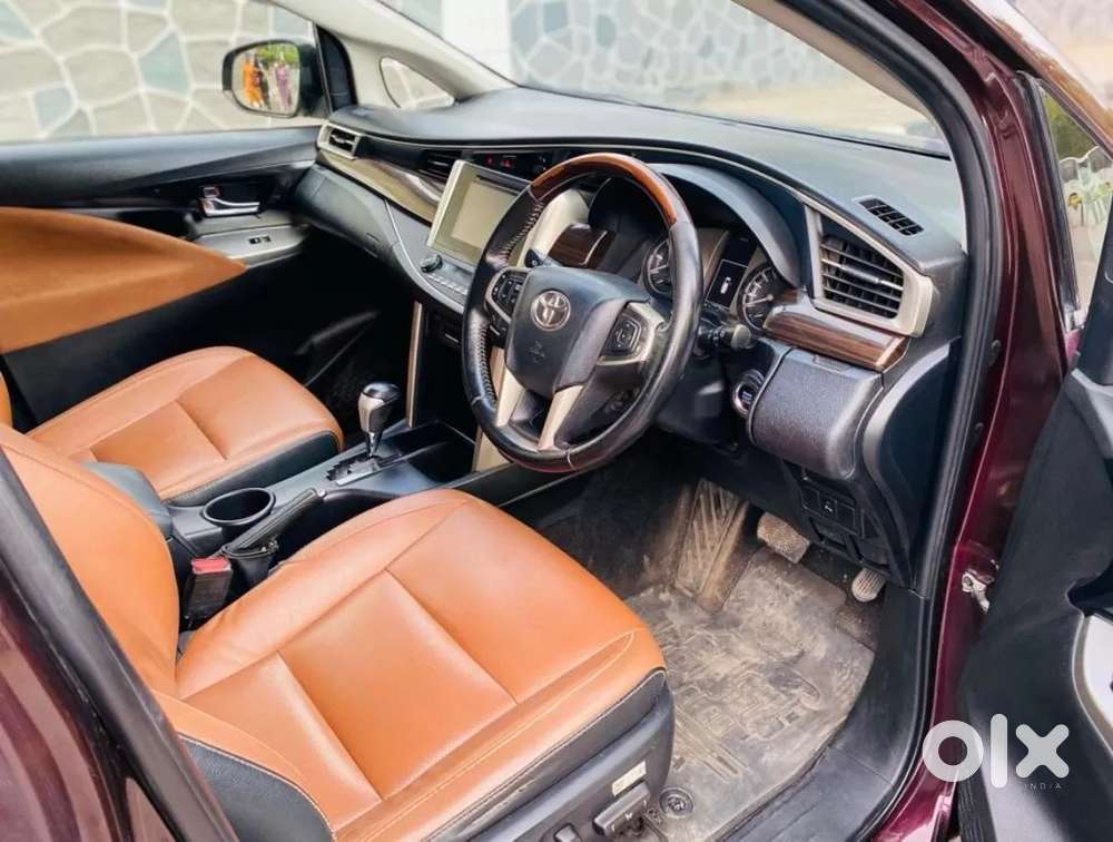 Toyota Innova Crysta [2020-ongoing] 2.4 Gx 7 Str, 2019, Diesel