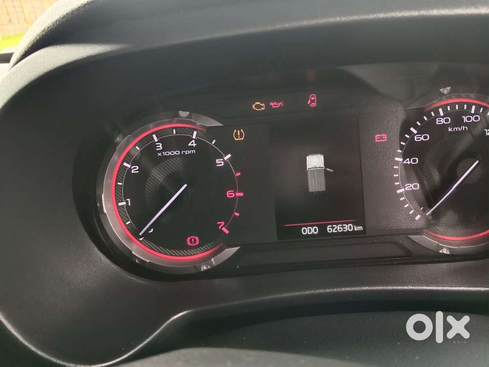 Tata Tiago 1.2 Revotron Xta, 2018, Petrol