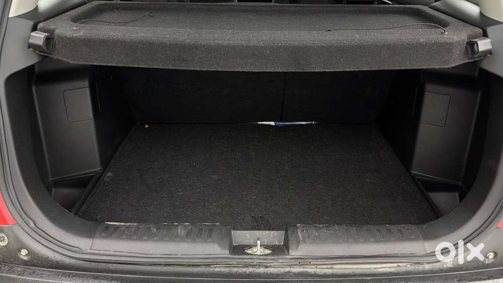 Maruti Suzuki Vitara Brezza 1.5 Zxi, 2022, Petrol