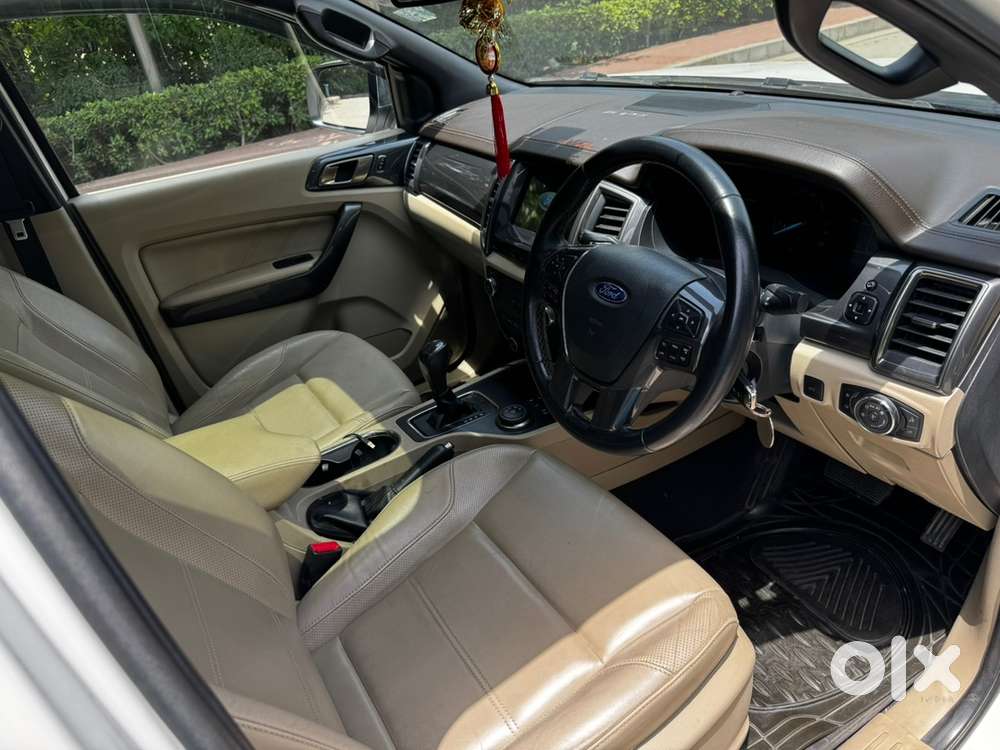 White Ford Endeavour Diesel July2018