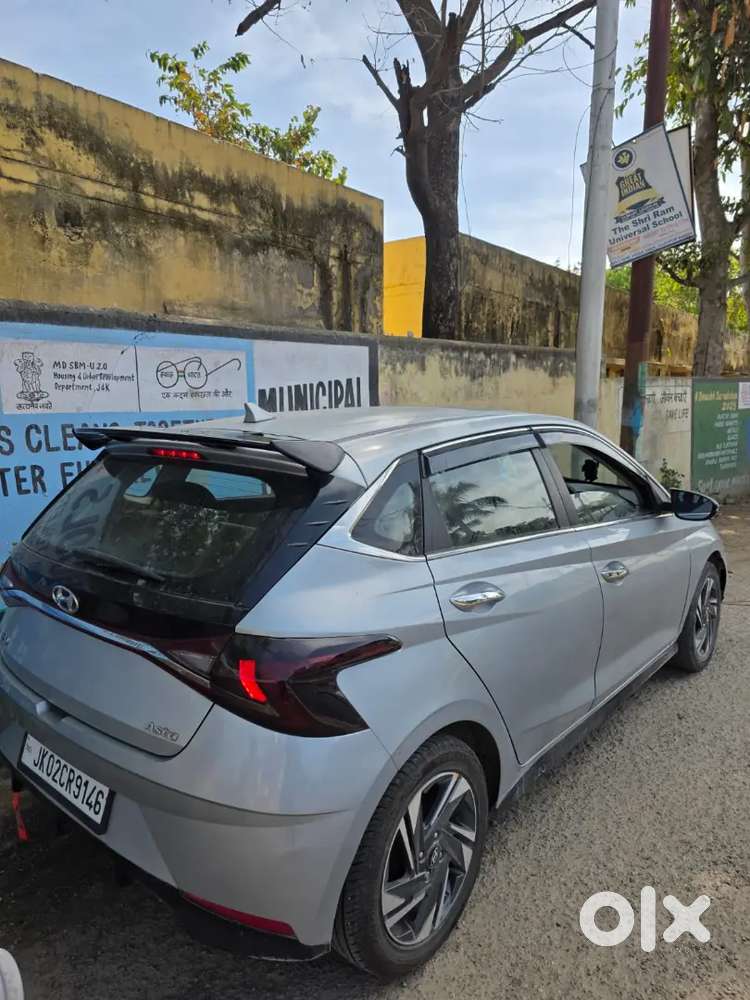 Hyundai I20 1.4 Asta 2021 ( Boss Music System )