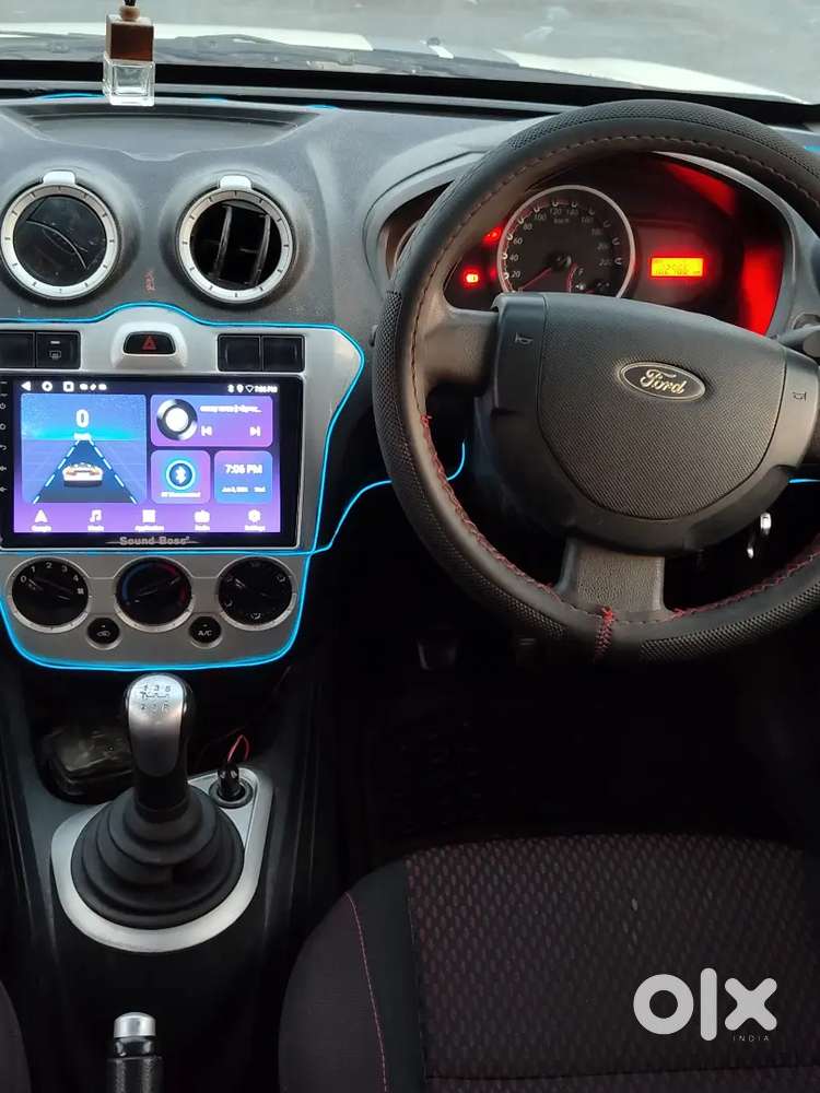 Ford Figo Diesel Titanium 2011