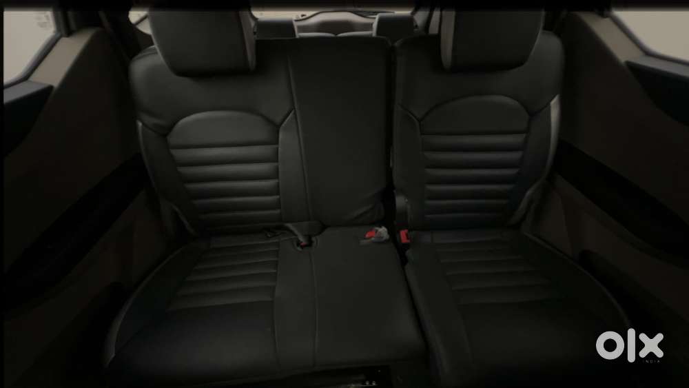 Renault Triber Rxz, 2022, Petrol