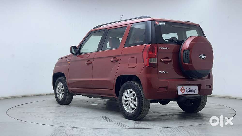 Mahindra Tuv 300 Mhawk100 T8 Dual Tone, 2016, Diesel