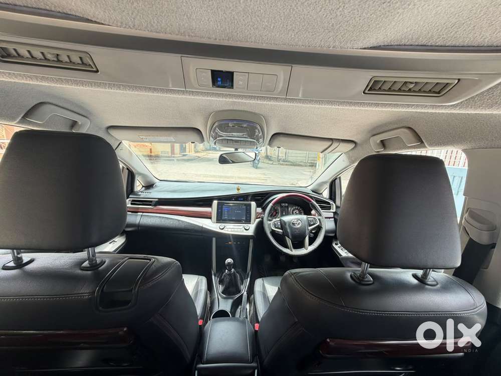 Toyota Innova Crysta 2.4 Z 7 Str, 2016, Diesel