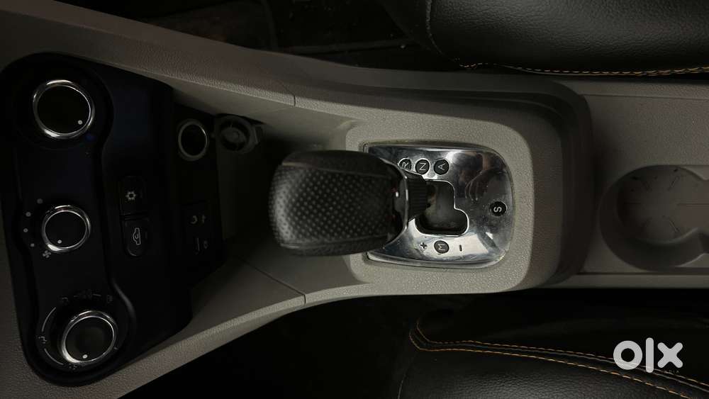 Tata Tiago 1.2 Revotron Xza, 2018, Petrol