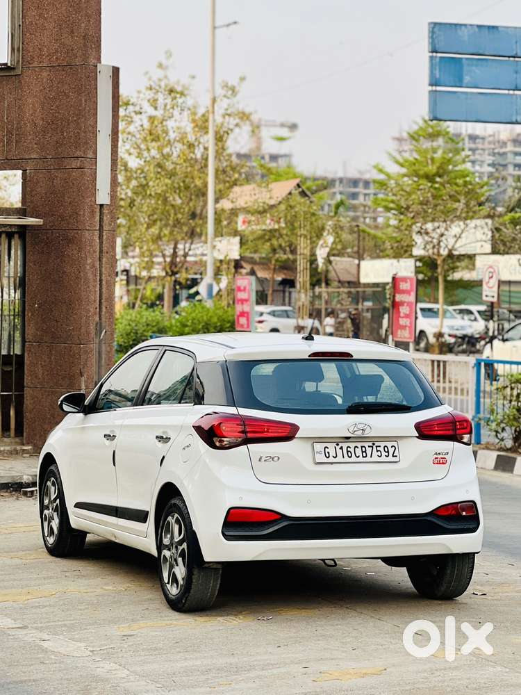 Hyundai Elite I20 Asta Option, 2018, Petrol