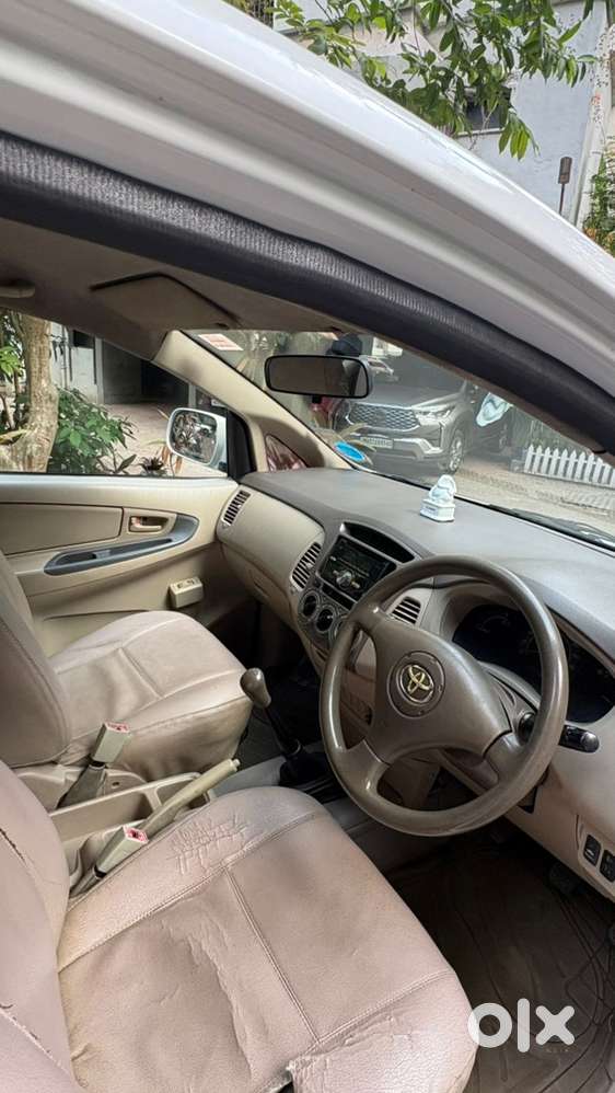 Toyota Innova 2.0 2005