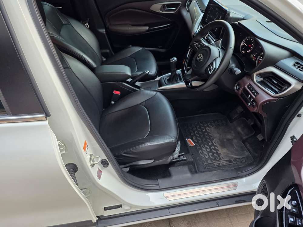 Toyota Urban Cruiser Taisor V 1.0 Petrol Mt, 2025, Petrol