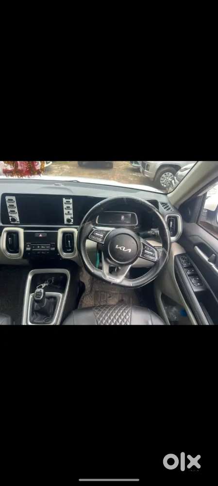 As A New Showroom Condition. All Pepar R Available.